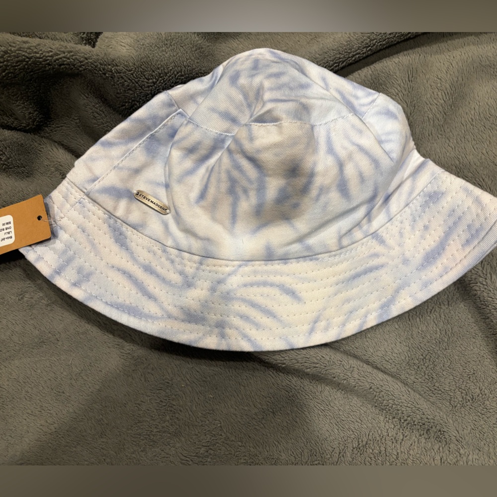 Steve Madden Light Blue Bucket Hat